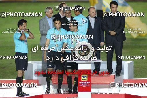 649041, Khorramshahr, Iran, Final جام حذفی فوتبال ایران, Khorramshahr Cup, Tractor S.C. 0 v 1 Naft Tehran on 2017/05/11 at Arvandan Stadium