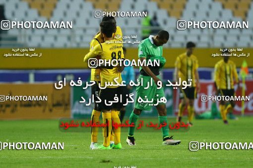 610969, Isfahan, [*parameter:4*], لیگ برتر فوتبال ایران، Persian Gulf Cup، Week 23، Second Leg، Sepahan 2 v 1 Zob Ahan Esfahan on 2017/03/05 at Naghsh-e Jahan Stadium