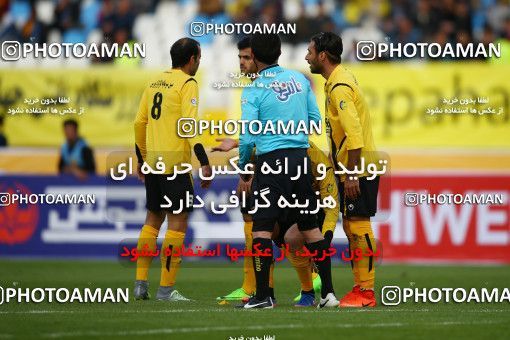 822961, Isfahan, [*parameter:4*], لیگ برتر فوتبال ایران، Persian Gulf Cup، Week 23، Second Leg، Sepahan 2 v 1 Zob Ahan Esfahan on 2017/03/05 at Naghsh-e Jahan Stadium
