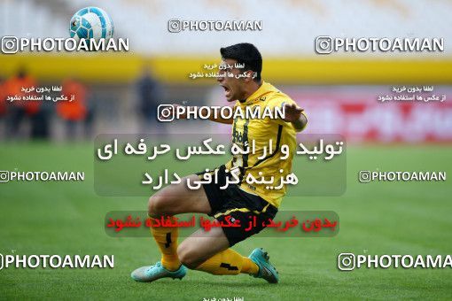 822975, Isfahan, [*parameter:4*], لیگ برتر فوتبال ایران، Persian Gulf Cup، Week 23، Second Leg، Sepahan 2 v 1 Zob Ahan Esfahan on 2017/03/05 at Naghsh-e Jahan Stadium