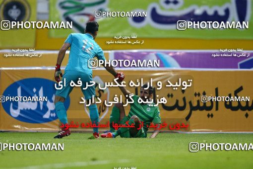 822971, Isfahan, [*parameter:4*], لیگ برتر فوتبال ایران، Persian Gulf Cup، Week 23، Second Leg، Sepahan 2 v 1 Zob Ahan Esfahan on 2017/03/05 at Naghsh-e Jahan Stadium