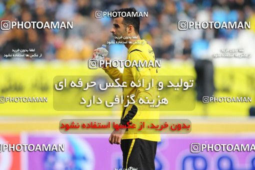 615918, Isfahan, [*parameter:4*], لیگ برتر فوتبال ایران، Persian Gulf Cup، Week 17، Second Leg، Sepahan 2 v 1 Naft Tehran on 2017/01/18 at Naghsh-e Jahan Stadium