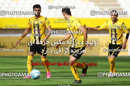616076, Isfahan, [*parameter:4*], لیگ برتر فوتبال ایران، Persian Gulf Cup، Week 17، Second Leg، Sepahan 2 v 1 Naft Tehran on 2017/01/18 at Naghsh-e Jahan Stadium