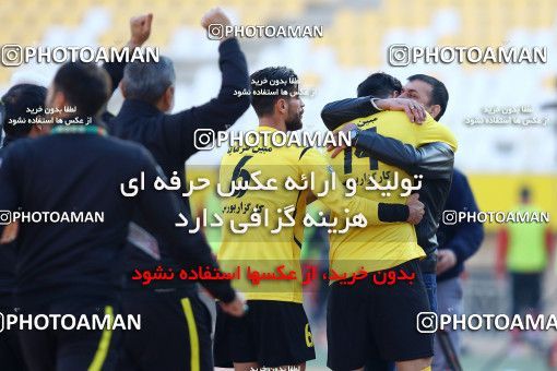 616067, Isfahan, [*parameter:4*], لیگ برتر فوتبال ایران، Persian Gulf Cup، Week 17، Second Leg، Sepahan 2 v 1 Naft Tehran on 2017/01/18 at Naghsh-e Jahan Stadium