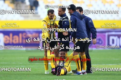 615965, Isfahan, [*parameter:4*], لیگ برتر فوتبال ایران، Persian Gulf Cup، Week 17، Second Leg، Sepahan 2 v 1 Naft Tehran on 2017/01/18 at Naghsh-e Jahan Stadium
