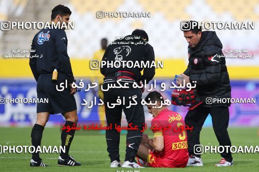612379, Isfahan, [*parameter:4*], لیگ برتر فوتبال ایران، Persian Gulf Cup، Week 17، Second Leg، Sepahan 2 v 1 Naft Tehran on 2017/01/18 at Naghsh-e Jahan Stadium