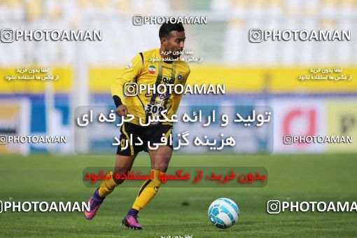 612436, Isfahan, [*parameter:4*], لیگ برتر فوتبال ایران، Persian Gulf Cup، Week 17، Second Leg، Sepahan 2 v 1 Naft Tehran on 2017/01/18 at Naghsh-e Jahan Stadium