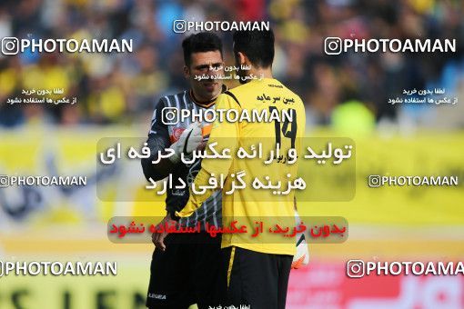 612519, Isfahan, [*parameter:4*], لیگ برتر فوتبال ایران، Persian Gulf Cup، Week 17، Second Leg، Sepahan 2 v 1 Naft Tehran on 2017/01/18 at Naghsh-e Jahan Stadium