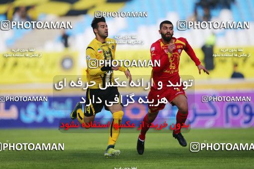 612463, Isfahan, [*parameter:4*], لیگ برتر فوتبال ایران، Persian Gulf Cup، Week 17، Second Leg، Sepahan 2 v 1 Naft Tehran on 2017/01/18 at Naghsh-e Jahan Stadium