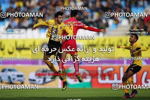 612402, Isfahan, [*parameter:4*], لیگ برتر فوتبال ایران، Persian Gulf Cup، Week 17، Second Leg، Sepahan 2 v 1 Naft Tehran on 2017/01/18 at Naghsh-e Jahan Stadium