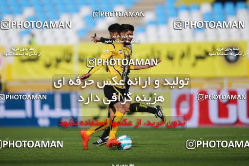 612509, Isfahan, [*parameter:4*], لیگ برتر فوتبال ایران، Persian Gulf Cup، Week 17، Second Leg، Sepahan 2 v 1 Naft Tehran on 2017/01/18 at Naghsh-e Jahan Stadium