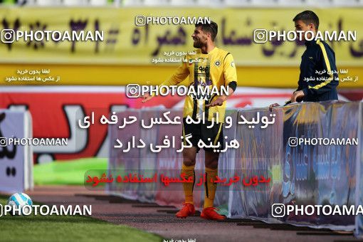 612510, Isfahan, [*parameter:4*], لیگ برتر فوتبال ایران، Persian Gulf Cup، Week 17، Second Leg، Sepahan 2 v 1 Naft Tehran on 2017/01/18 at Naghsh-e Jahan Stadium