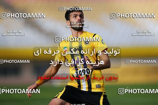 612506, Isfahan, [*parameter:4*], لیگ برتر فوتبال ایران، Persian Gulf Cup، Week 17، Second Leg، Sepahan 2 v 1 Naft Tehran on 2017/01/18 at Naghsh-e Jahan Stadium
