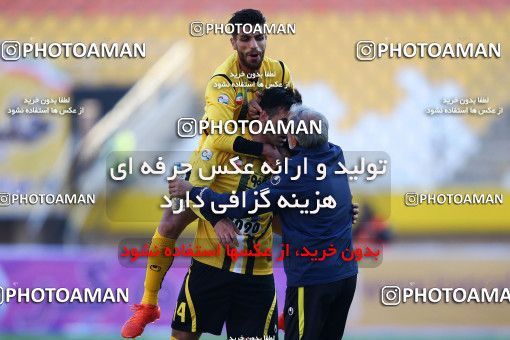 612366, Isfahan, [*parameter:4*], لیگ برتر فوتبال ایران، Persian Gulf Cup، Week 17، Second Leg، Sepahan 2 v 1 Naft Tehran on 2017/01/18 at Naghsh-e Jahan Stadium