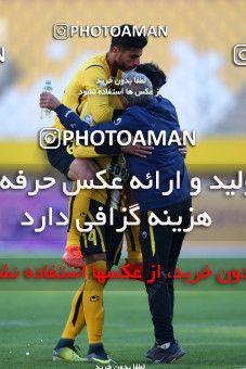 612428, Isfahan, [*parameter:4*], لیگ برتر فوتبال ایران، Persian Gulf Cup، Week 17، Second Leg، Sepahan 2 v 1 Naft Tehran on 2017/01/18 at Naghsh-e Jahan Stadium