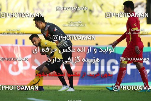 612513, Isfahan, [*parameter:4*], لیگ برتر فوتبال ایران، Persian Gulf Cup، Week 17، Second Leg، Sepahan 2 v 1 Naft Tehran on 2017/01/18 at Naghsh-e Jahan Stadium