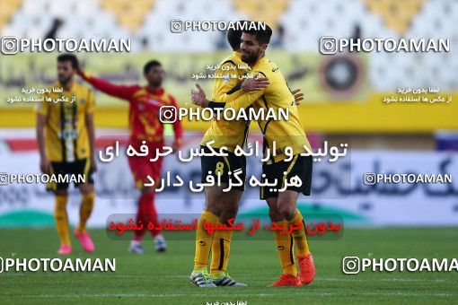 612373, Isfahan, [*parameter:4*], لیگ برتر فوتبال ایران، Persian Gulf Cup، Week 17، Second Leg، Sepahan 2 v 1 Naft Tehran on 2017/01/18 at Naghsh-e Jahan Stadium