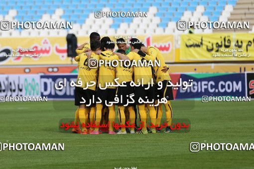 612467, Isfahan, [*parameter:4*], لیگ برتر فوتبال ایران، Persian Gulf Cup، Week 17، Second Leg، Sepahan 2 v 1 Naft Tehran on 2017/01/18 at Naghsh-e Jahan Stadium