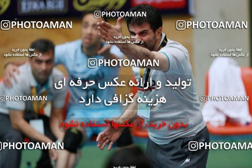 624533, سی امین دوره لیگ برتر والیبال مردان ایران، سال 1395، جام منا، هفته چهارم، دور رفت، 1395/08/12، تهران، خانه والیبال،  ۳ - پیکان ۱
