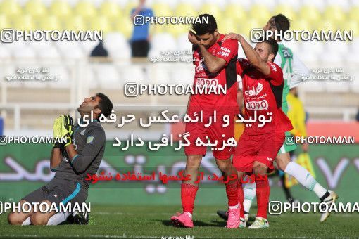 653490, Tabriz, [*parameter:4*], لیگ برتر فوتبال ایران، Persian Gulf Cup، Week 27، Second Leg، Mashin Sazi Tabriz 0 v 2 Persepolis on 2017/04/15 at Yadegar-e Emam Stadium