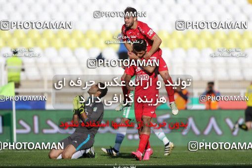 653486, Tabriz, [*parameter:4*], لیگ برتر فوتبال ایران، Persian Gulf Cup، Week 27، Second Leg، Mashin Sazi Tabriz 0 v 2 Persepolis on 2017/04/15 at Yadegar-e Emam Stadium