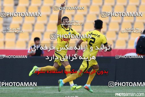 665961, Tehran, Iran, لیگ برتر فوتبال ایران، Persian Gulf Cup، Week 1، First Leg، Esteghlal 1 v 2 Rah Ahan on 2014/07/31 at Takhti Stadium