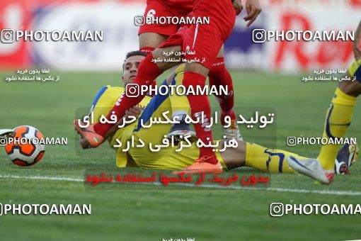 680709, Tehran, [*parameter:4*], لیگ برتر فوتبال ایران، Persian Gulf Cup، Week 6، First Leg، Naft Tehran 1 v 0 Persepolis on 2013/08/23 at Takhti Stadium