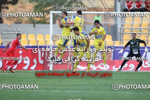 680765, Tehran, [*parameter:4*], لیگ برتر فوتبال ایران، Persian Gulf Cup، Week 6، First Leg، Naft Tehran 1 v 0 Persepolis on 2013/08/23 at Takhti Stadium