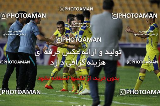 680804, Tehran, [*parameter:4*], لیگ برتر فوتبال ایران، Persian Gulf Cup، Week 6، First Leg، Naft Tehran 1 v 0 Persepolis on 2013/08/23 at Takhti Stadium