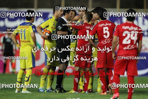 680651, Tehran, [*parameter:4*], لیگ برتر فوتبال ایران، Persian Gulf Cup، Week 6، First Leg، Naft Tehran 1 v 0 Persepolis on 2013/08/23 at Takhti Stadium