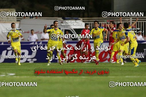 681013, Tehran, [*parameter:4*], لیگ برتر فوتبال ایران، Persian Gulf Cup، Week 6، First Leg، Naft Tehran 1 v 0 Persepolis on 2013/08/23 at Takhti Stadium
