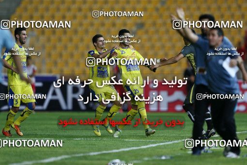 680929, Tehran, [*parameter:4*], لیگ برتر فوتبال ایران، Persian Gulf Cup، Week 6، First Leg، Naft Tehran 1 v 0 Persepolis on 2013/08/23 at Takhti Stadium