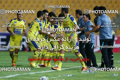 680939, Tehran, [*parameter:4*], لیگ برتر فوتبال ایران، Persian Gulf Cup، Week 6، First Leg، Naft Tehran 1 v 0 Persepolis on 2013/08/23 at Takhti Stadium