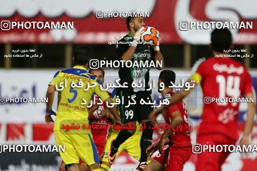 681017, Tehran, [*parameter:4*], لیگ برتر فوتبال ایران، Persian Gulf Cup، Week 6، First Leg، Naft Tehran 1 v 0 Persepolis on 2013/08/23 at Takhti Stadium