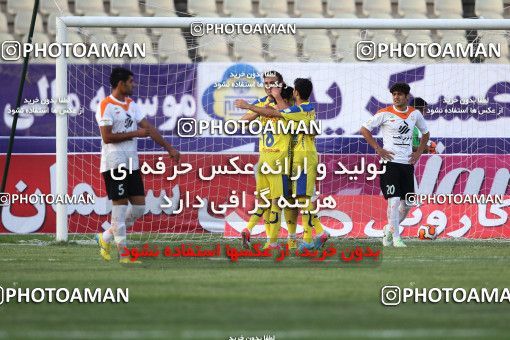 682880, Tehran, [*parameter:4*], لیگ برتر فوتبال ایران، Persian Gulf Cup، Week 8، First Leg، Naft Tehran 1 v 0 Mes Kerman on 2013/09/05 at Takhti Stadium