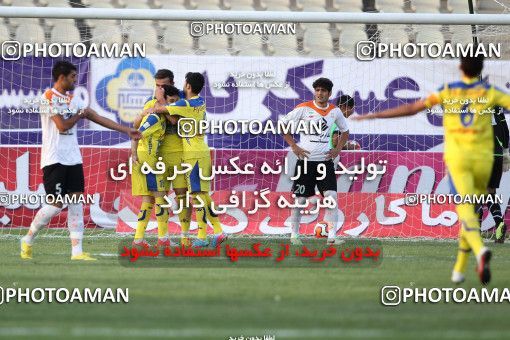 683097, Tehran, [*parameter:4*], لیگ برتر فوتبال ایران، Persian Gulf Cup، Week 8، First Leg، Naft Tehran 1 v 0 Mes Kerman on 2013/09/05 at Takhti Stadium