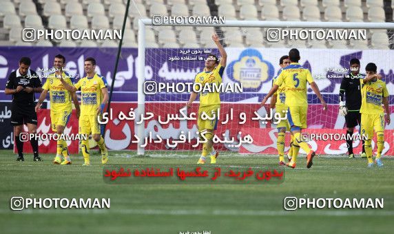 682953, Tehran, [*parameter:4*], لیگ برتر فوتبال ایران، Persian Gulf Cup، Week 8، First Leg، Naft Tehran 1 v 0 Mes Kerman on 2013/09/05 at Takhti Stadium