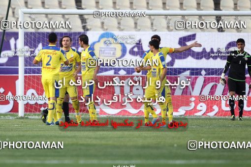 683072, Tehran, [*parameter:4*], لیگ برتر فوتبال ایران، Persian Gulf Cup، Week 8، First Leg، Naft Tehran 1 v 0 Mes Kerman on 2013/09/05 at Takhti Stadium