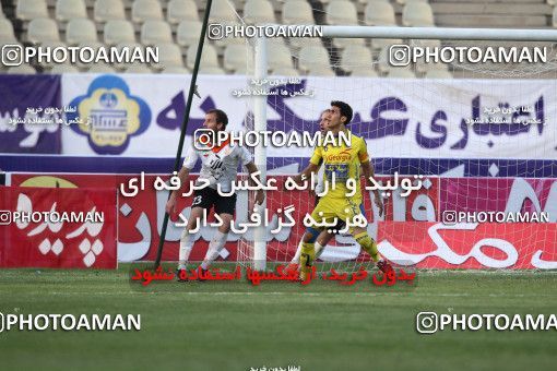 683009, Tehran, [*parameter:4*], لیگ برتر فوتبال ایران، Persian Gulf Cup، Week 8، First Leg، Naft Tehran 1 v 0 Mes Kerman on 2013/09/05 at Takhti Stadium