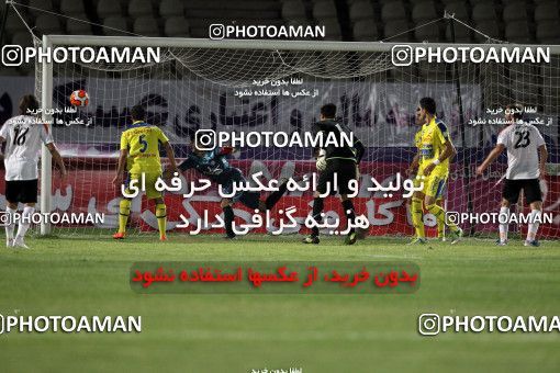 683168, Tehran, [*parameter:4*], لیگ برتر فوتبال ایران، Persian Gulf Cup، Week 8، First Leg، Naft Tehran 1 v 0 Mes Kerman on 2013/09/05 at Takhti Stadium