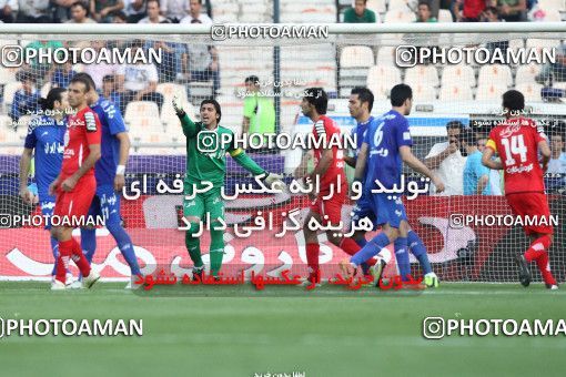 683924, Tehran, [*parameter:4*], لیگ برتر فوتبال ایران، Persian Gulf Cup، Week 8، First Leg، Esteghlal 0 v 0 Persepolis on 2013/09/06 at Azadi Stadium