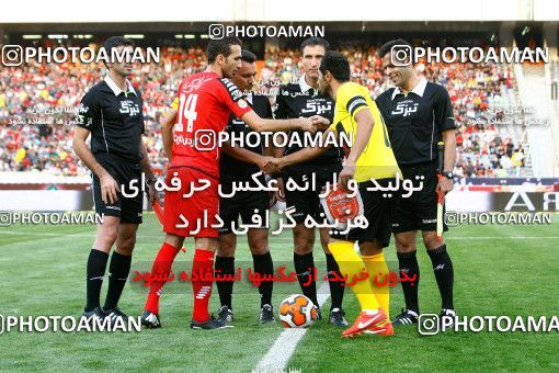 685240, Tehran, [*parameter:4*], لیگ برتر فوتبال ایران، Persian Gulf Cup، Week 11، First Leg، Persepolis 1 v 0 Fajr-e Sepasi Shiraz on 2013/09/26 at Azadi Stadium