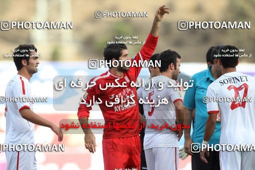 685851, Tehran, [*parameter:4*], لیگ برتر فوتبال ایران، Persian Gulf Cup، Week 12، First Leg، Rah Ahan 1 v 2 Tractor Sazi on 2013/10/03 at Ekbatan Stadium