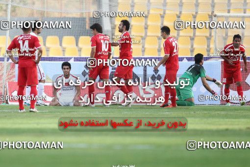 685913, Tehran, [*parameter:4*], لیگ برتر فوتبال ایران، Persian Gulf Cup، Week 12، First Leg، Rah Ahan 1 v 2 Tractor Sazi on 2013/10/03 at Ekbatan Stadium