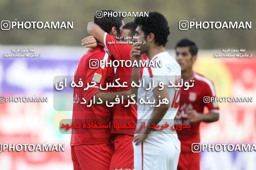 685975, Tehran, [*parameter:4*], لیگ برتر فوتبال ایران، Persian Gulf Cup، Week 12، First Leg، Rah Ahan 1 v 2 Tractor Sazi on 2013/10/03 at Ekbatan Stadium