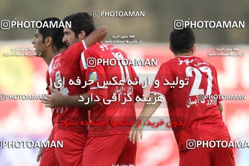 685921, Tehran, [*parameter:4*], لیگ برتر فوتبال ایران، Persian Gulf Cup، Week 12، First Leg، Rah Ahan 1 v 2 Tractor Sazi on 2013/10/03 at Ekbatan Stadium