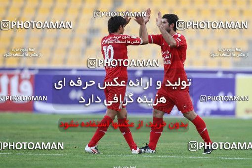685893, Tehran, [*parameter:4*], لیگ برتر فوتبال ایران، Persian Gulf Cup، Week 12، First Leg، Rah Ahan 1 v 2 Tractor Sazi on 2013/10/03 at Ekbatan Stadium