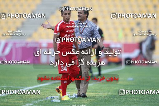685925, Tehran, [*parameter:4*], لیگ برتر فوتبال ایران، Persian Gulf Cup، Week 12، First Leg، Rah Ahan 1 v 2 Tractor Sazi on 2013/10/03 at Ekbatan Stadium