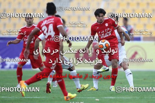 686033, Tehran, [*parameter:4*], لیگ برتر فوتبال ایران، Persian Gulf Cup، Week 12، First Leg، Rah Ahan 1 v 2 Tractor Sazi on 2013/10/03 at Ekbatan Stadium