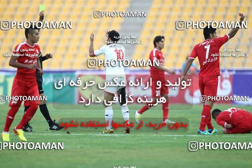 685960, Tehran, [*parameter:4*], لیگ برتر فوتبال ایران، Persian Gulf Cup، Week 12، First Leg، Rah Ahan 1 v 2 Tractor Sazi on 2013/10/03 at Ekbatan Stadium